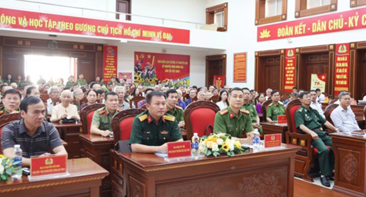 cac-db-tham-du-1784798554.jpg