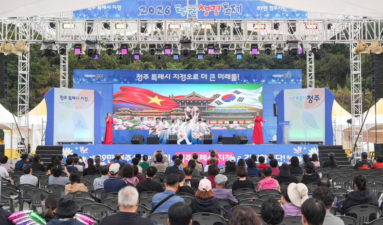 van-hoa-1791337556.jpg