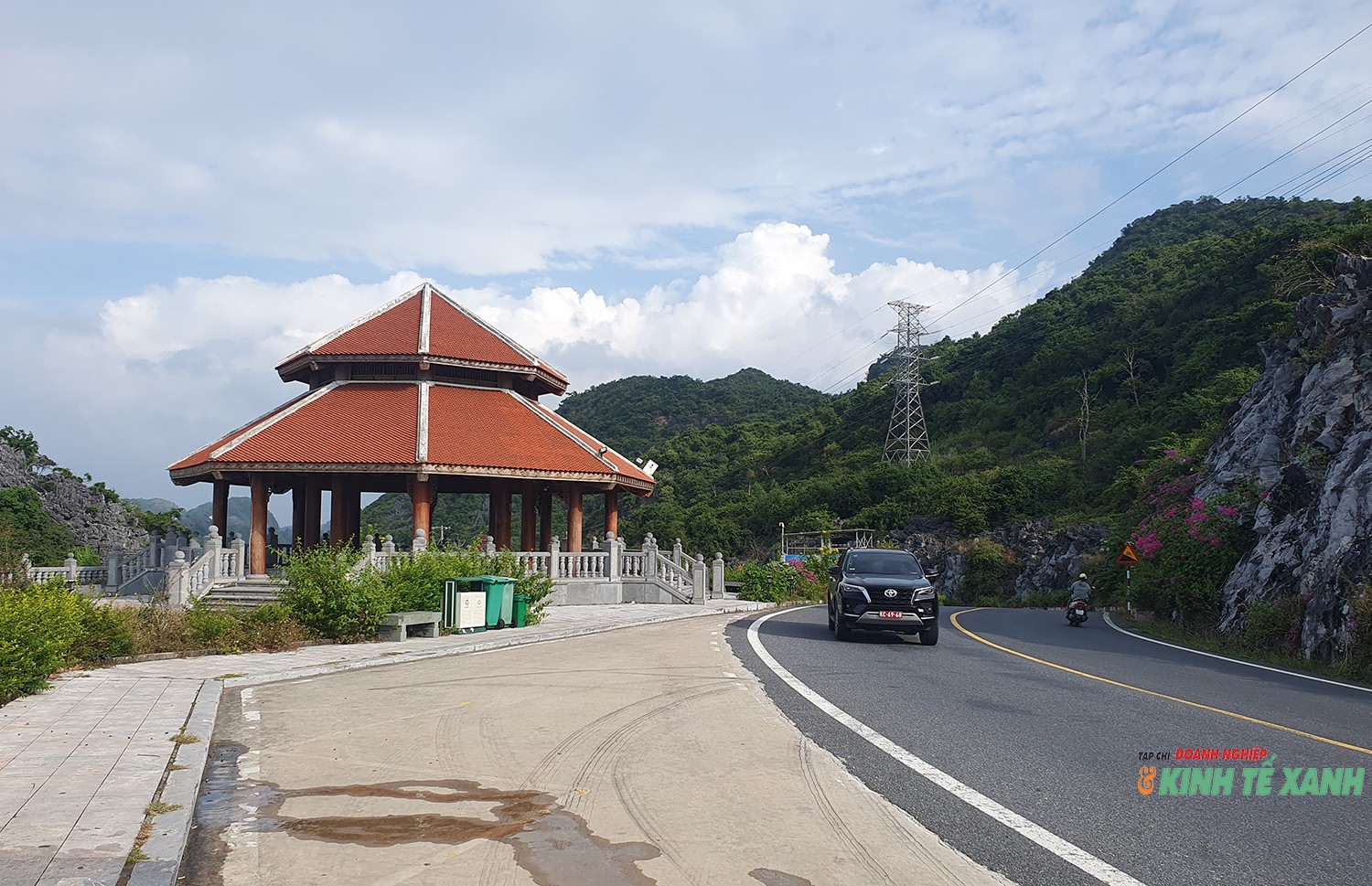 duong-cat-ba3-1793284033.jpg