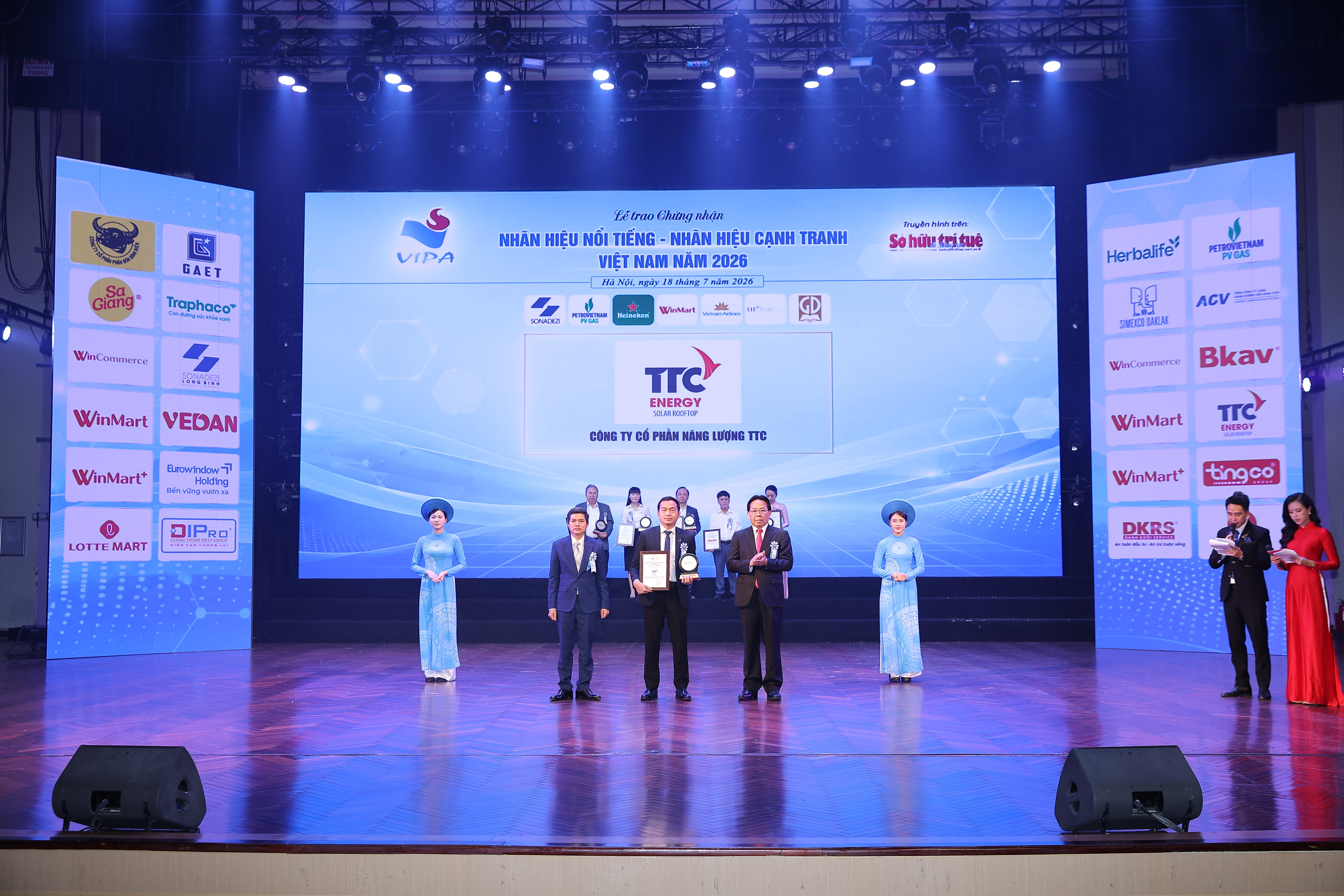 TTC Energy được vinh danh Top 50 Nhãn hiệu Nổi tiếng Việt Nam 2026 - khẳng định vị thế thương hiệu năng lượng sạch - Ảnh 1