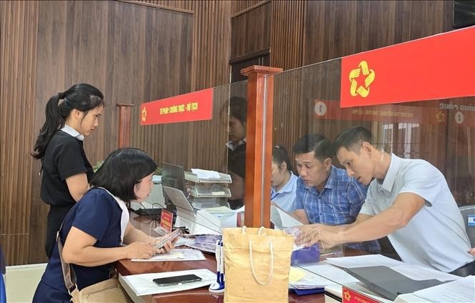 thu-tuc-hanh-chinh-1779279590.jpg