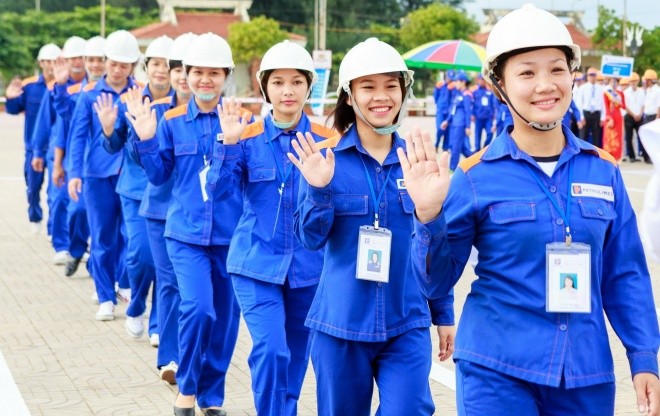 cong-nhan-1780069739.jpg