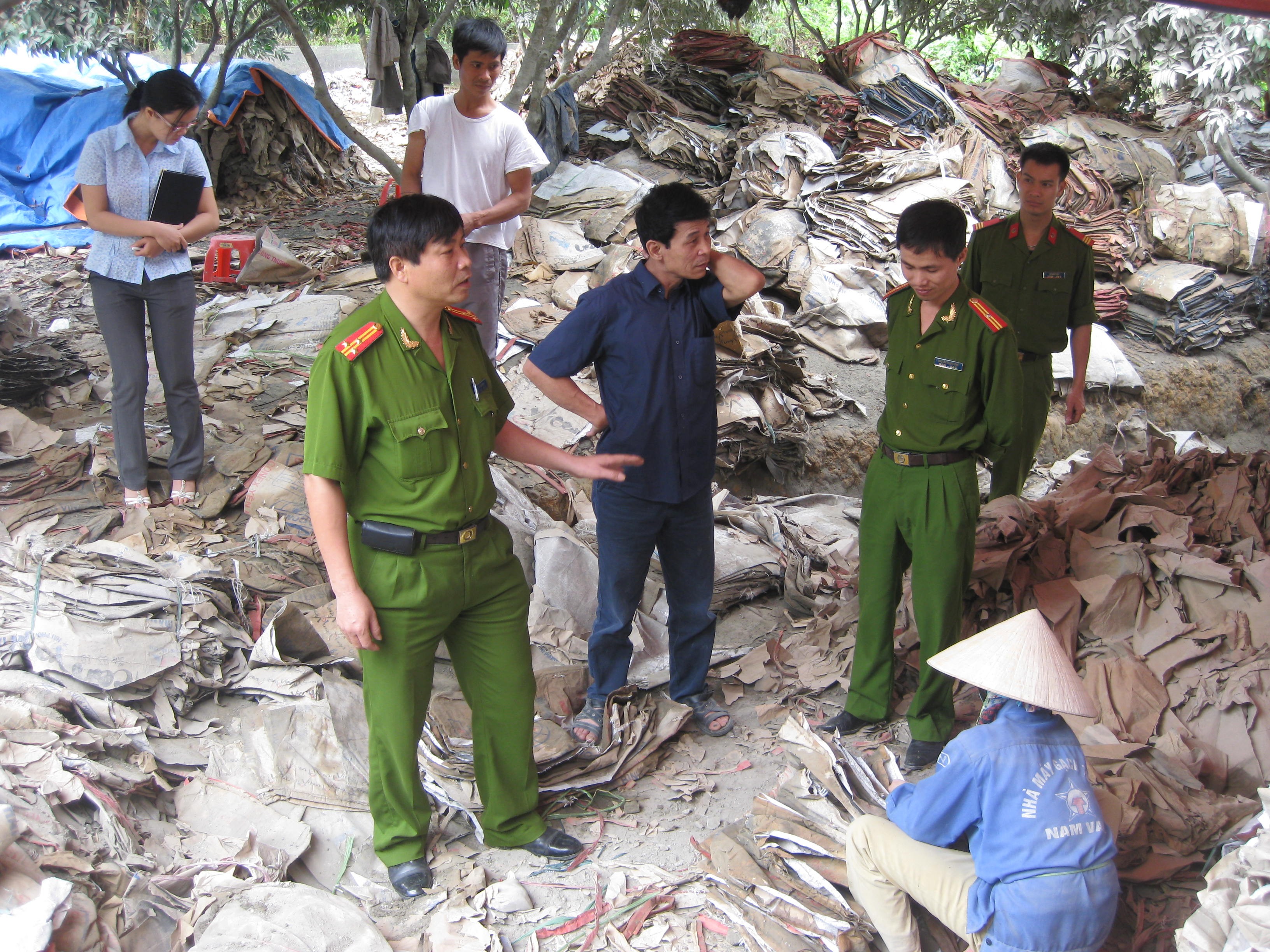 bo-chinh-tri-1782709855.jpg