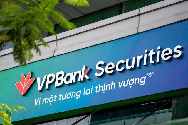 VPBankS dự kiến nâng vốn điều lệ lên hơn 27.000 tỷ đồng. (Ảnh minh hoạ)