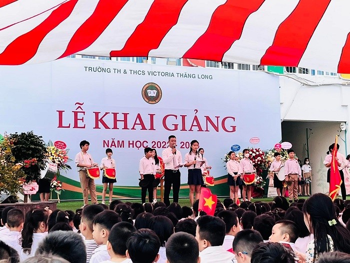 khai-giang-1662376724.jpg