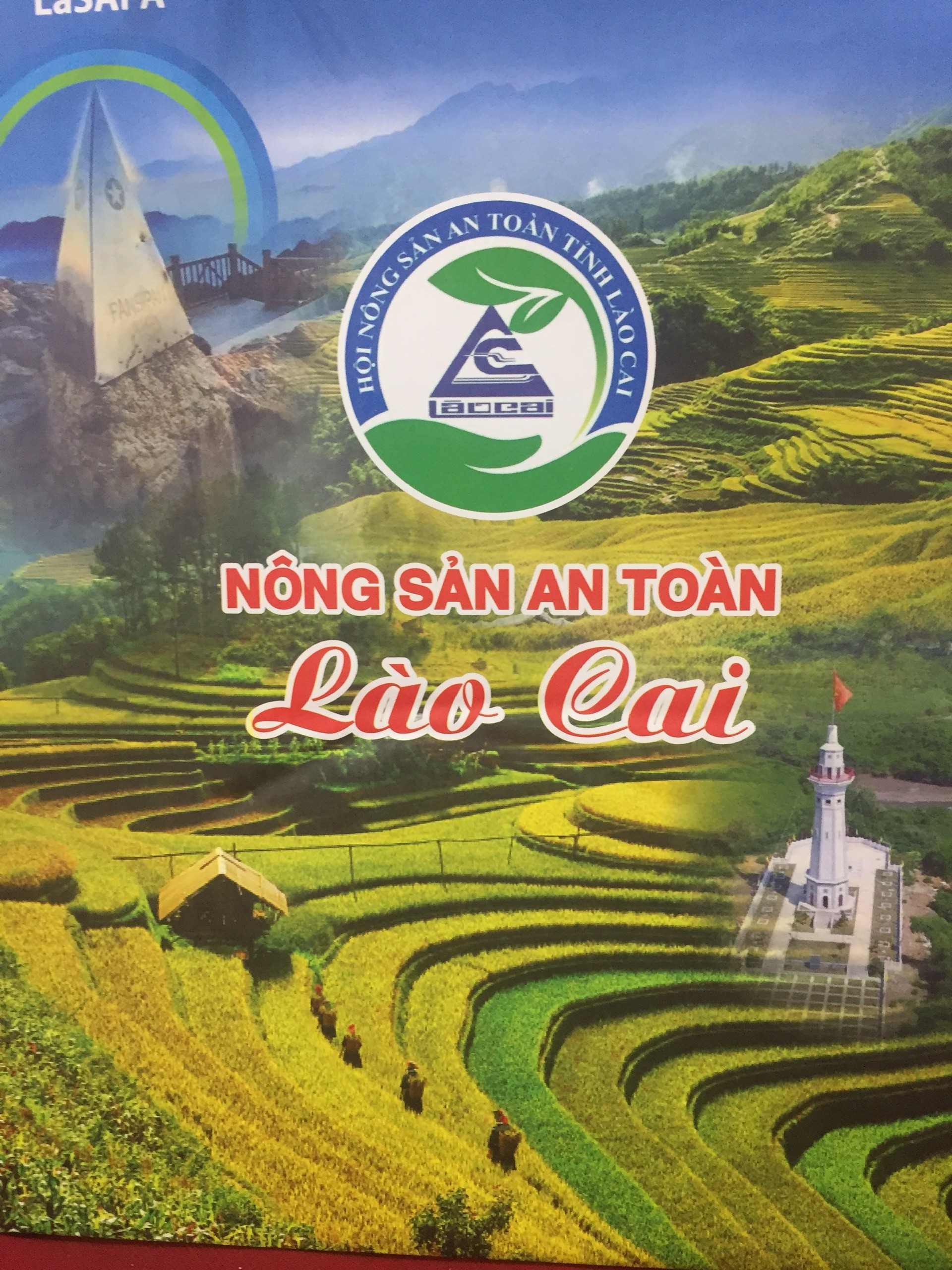 nong-san-lao-cai-hoi-cho-1673945974.jpg