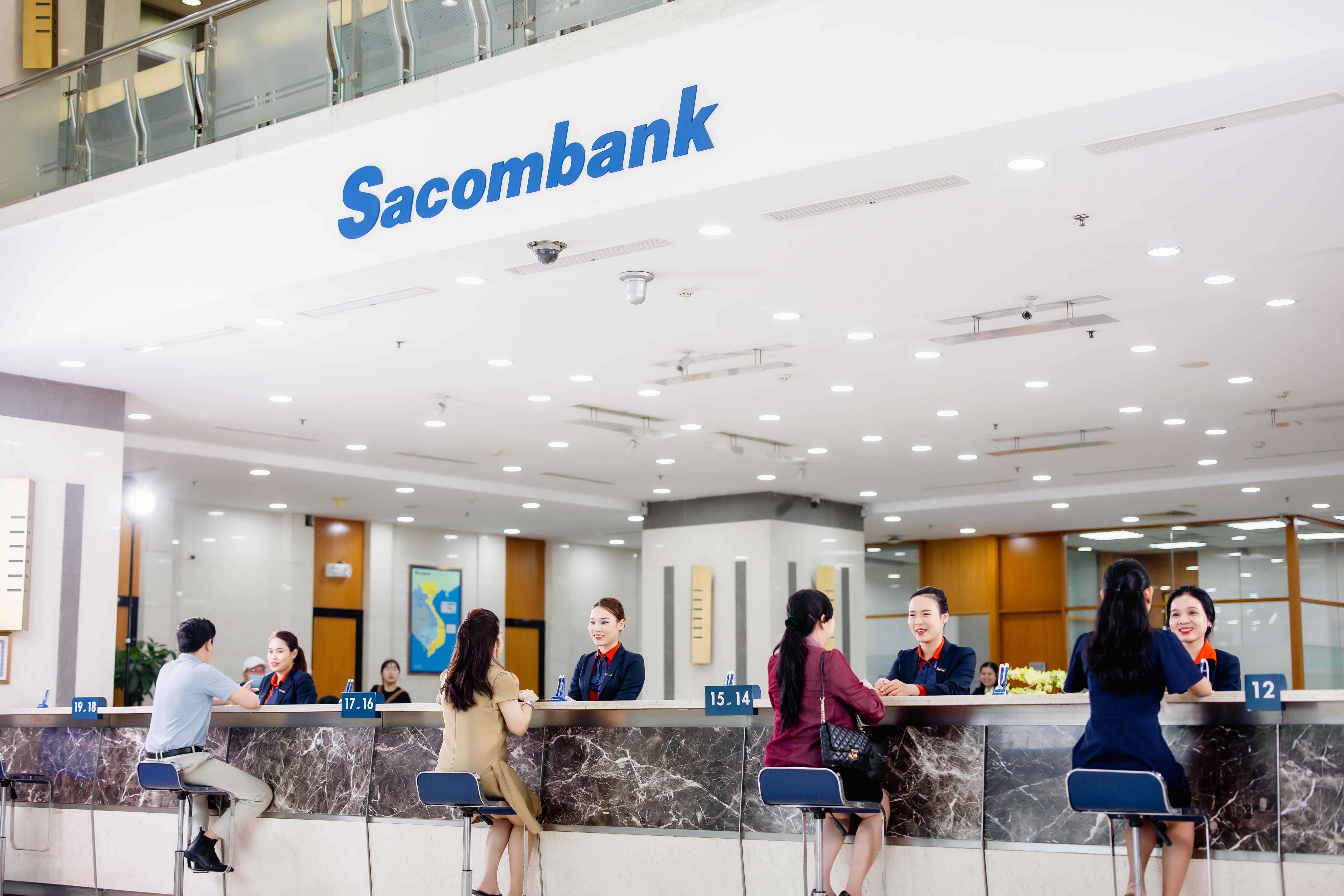 anh-sacombank-1711000677.jpg