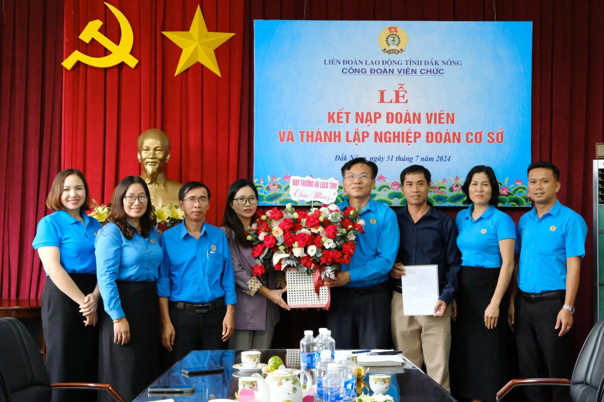 nghiep-doan-co-so-cong-tac-bao-chi-dak-nong-la-nghiep-doan-co-so-dau-tien-duoc-thanh-lap-dau-tien-tai-tinh-dak-nong-1722501567.jpg