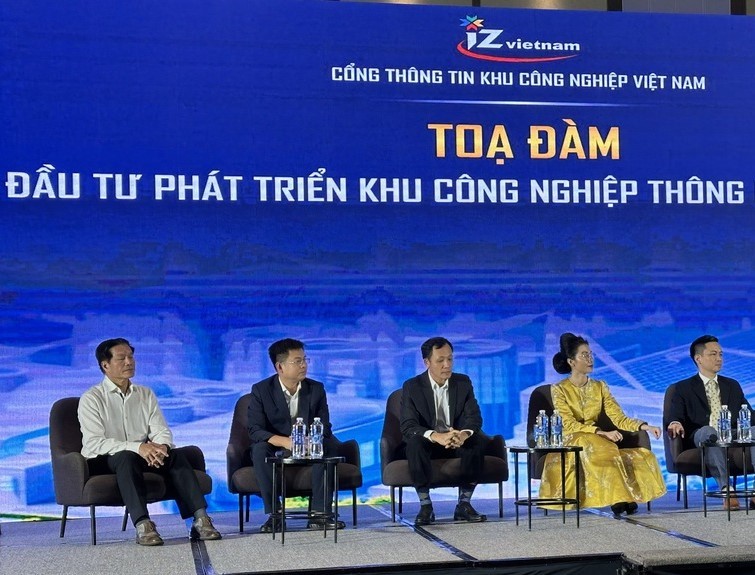 khu-cong-nghiep-thong-minh-1-1723776322.jpg