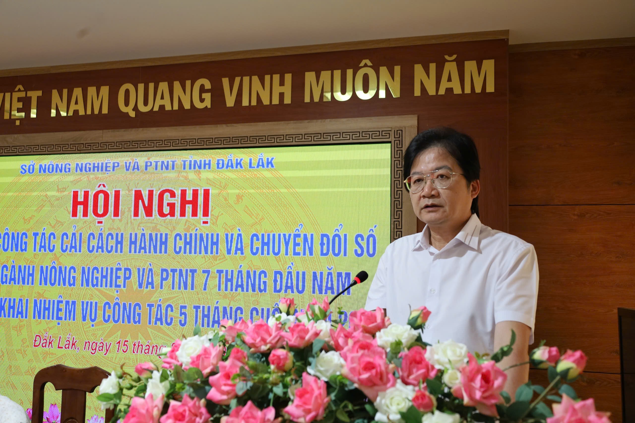 ong-nguyen-hoai-duong-giam-doc-so-nnptnt-phat-bieu-chi-dao-tai-hoi-nghi-1723797254.jpg