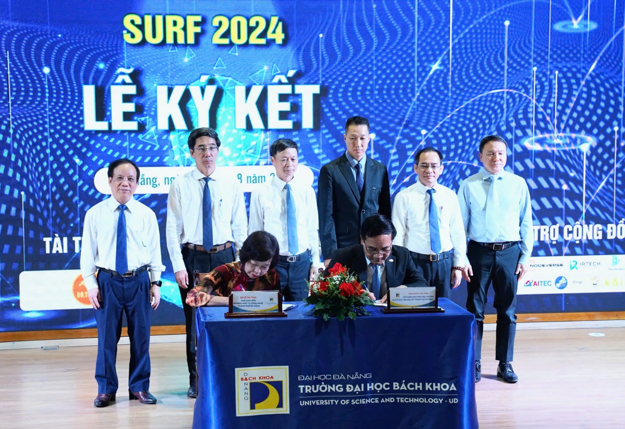 trong-khuon-kho-surf-2024-cac-ban-ghi-nho-hop-tac-giua-da-nang-va-cac-to-chuc-quoc-te-duoc-ky-ket-nham-thuc-day-ket-noi-va-ho-tro-cong-dong-khoi-nghiep-1725186966.jpg