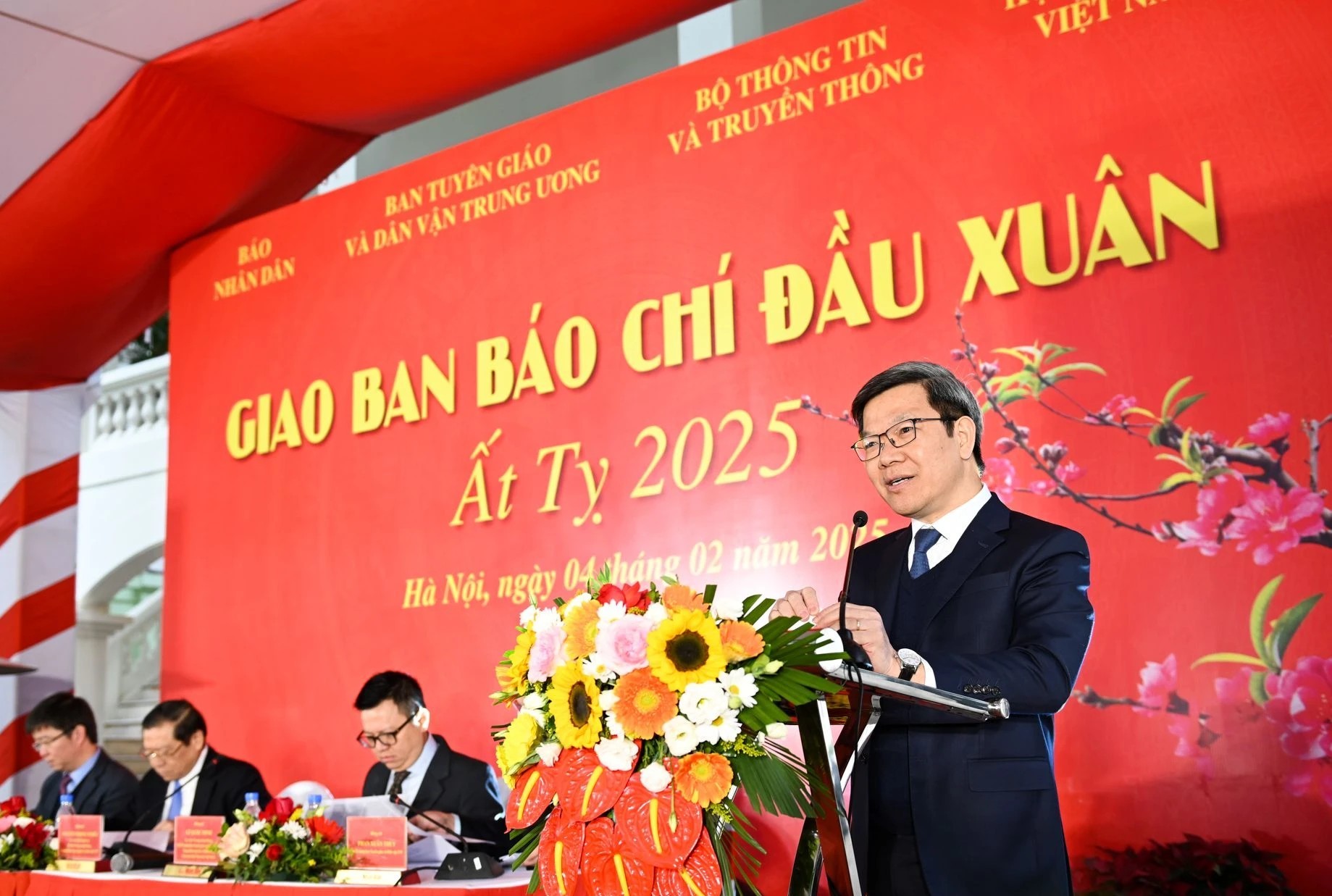 giao-ban-bao-chi-dau-nam-2025-4-1738658340.jpg