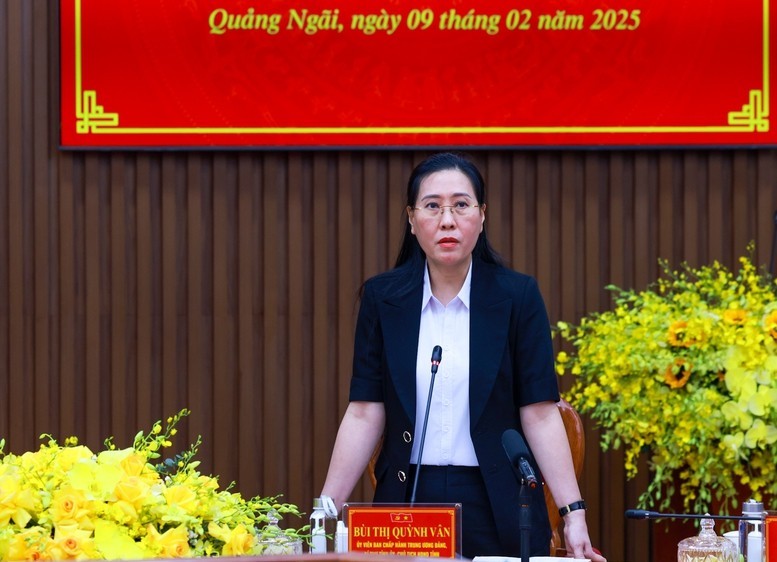 thu-tuong-lam-viec-tai-quang-ngai-6-1739103583.jpg