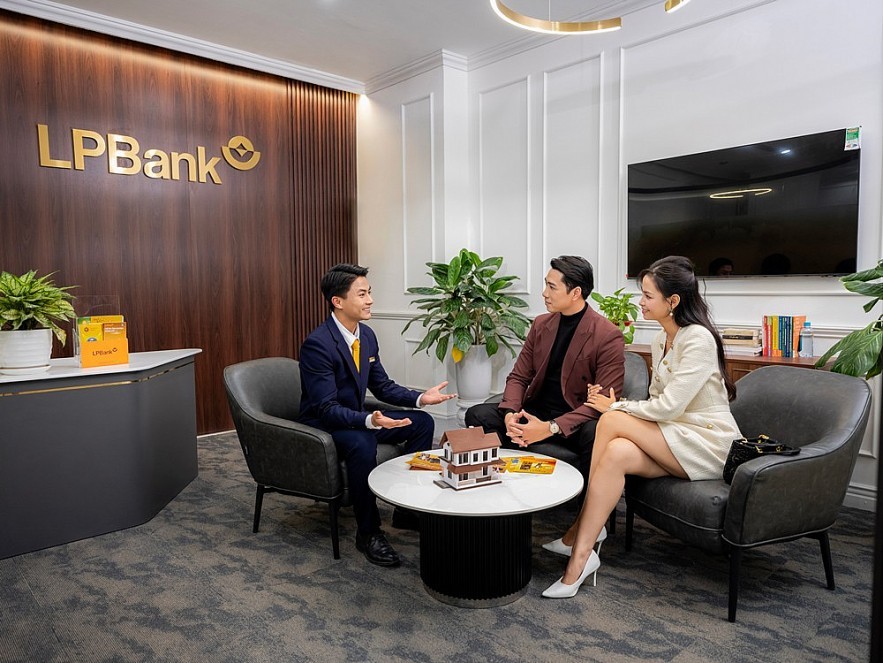 lp-bank-271-1740649378.jpg