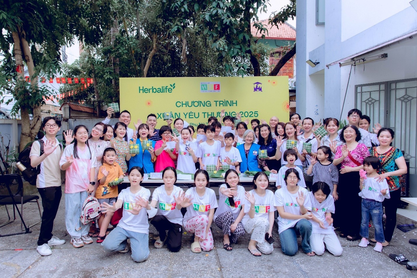 herbalife-xuan-yeu-thuong-3-1741142823.jpg