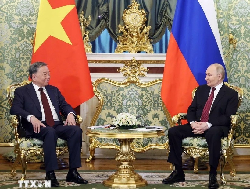 ktx-tong-bi-thu-to-lam-hoi-dam-1ong-thong-putin-1-1746925604.jpg