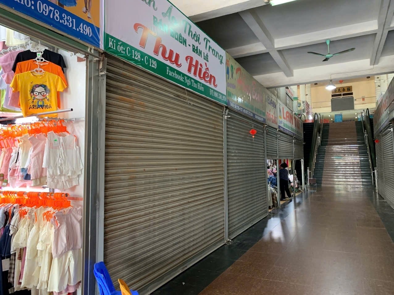 Các tiểu thương đồng loạt đóng cửa vì lo sợ hóa đơn chứng từ