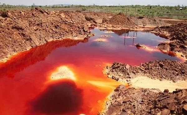 Công tác xử lý, cải tạo ô nhiễm đất nghiêm trọng được phân quyền cho địa phương nhằm nâng cao hiệu quả thực thi chính sách bảo vệ môi trường - Ảnh: minh hoạ.