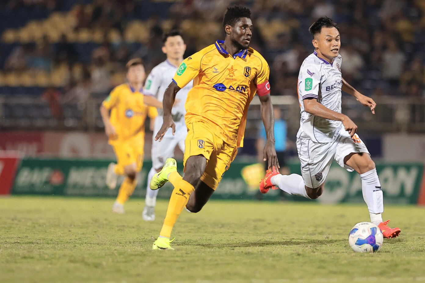 Sông Lam Nghệ An giành quyền vào chung kết Cúp Quốc gia 2024-2025 sau khi đánh bại Bình Dương 3-2