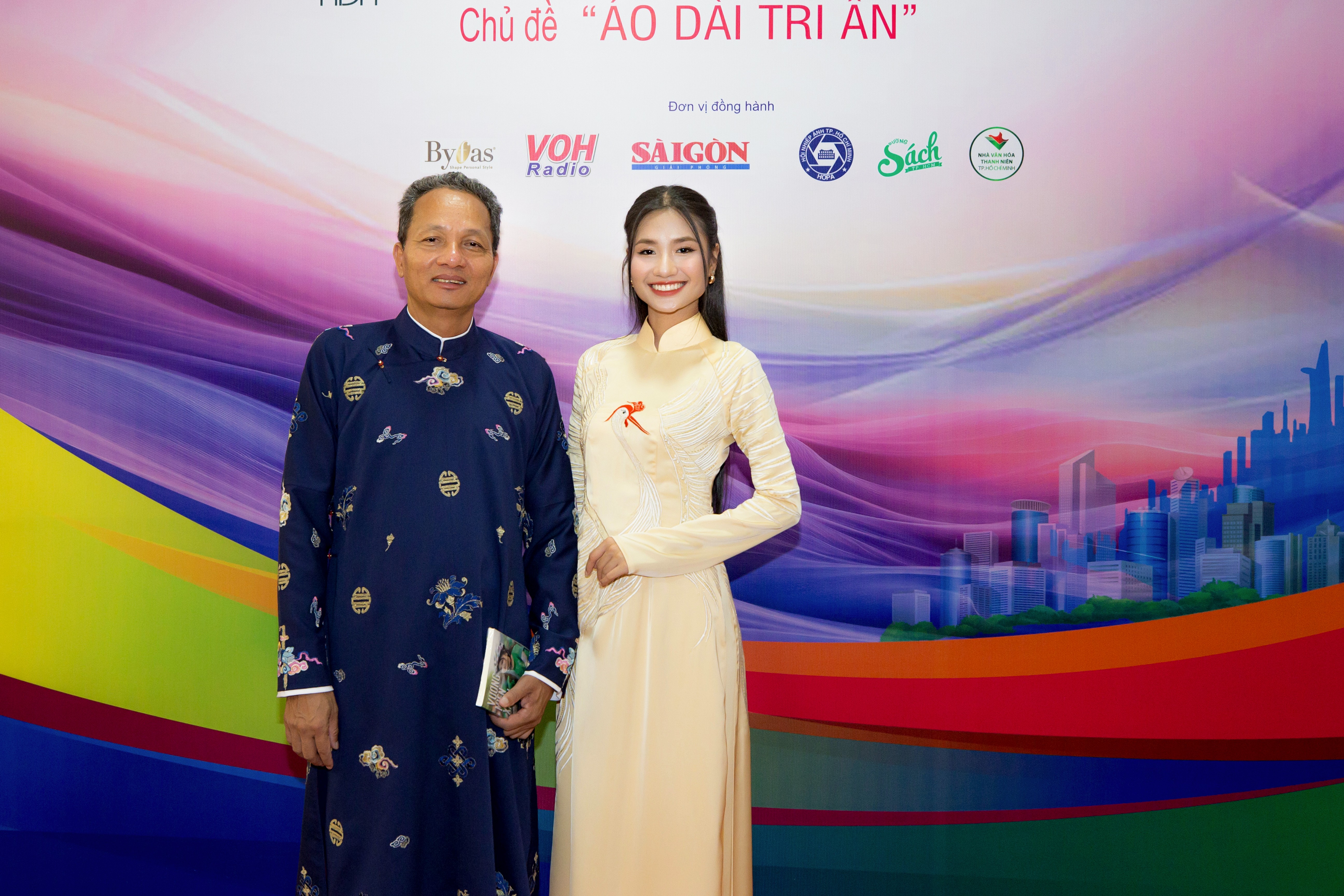 Ngày Hội áo dài Việt Nam