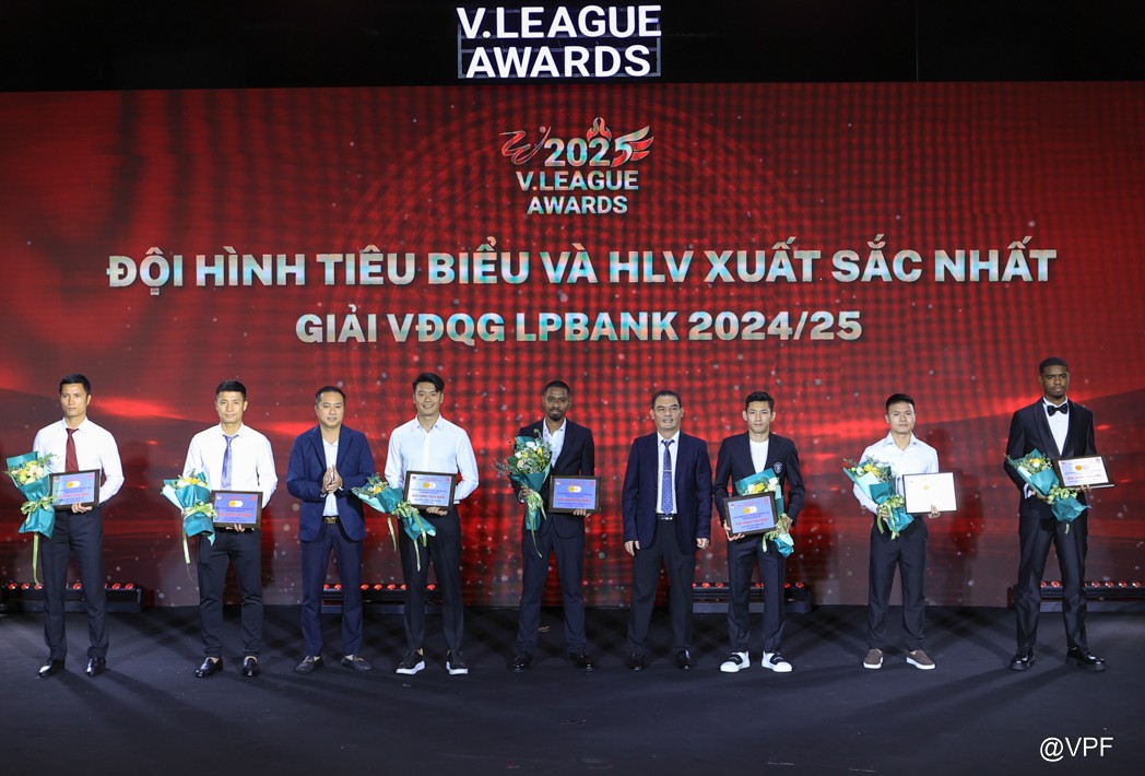 Vinh danh Độii hình tiêu biểu và HLV xuất sắc nhất giải Vô địch quốc gia V.League 1 2024-2025