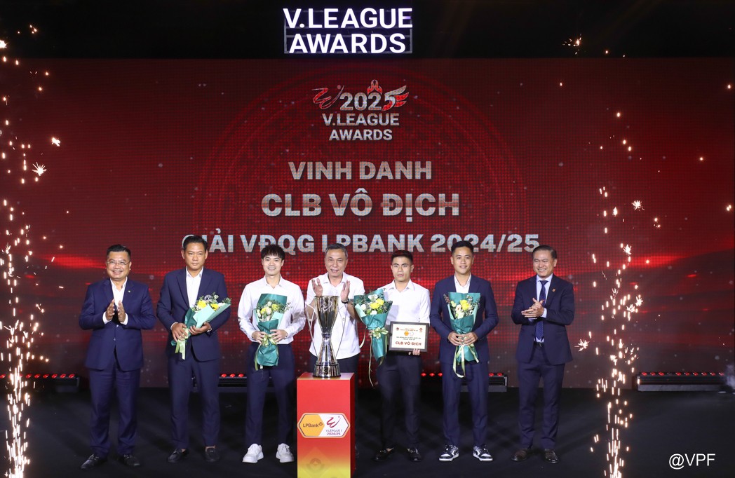 Vinh danh CLB vô địch giải Vô địch quốc gia V.League 1 2024-2025