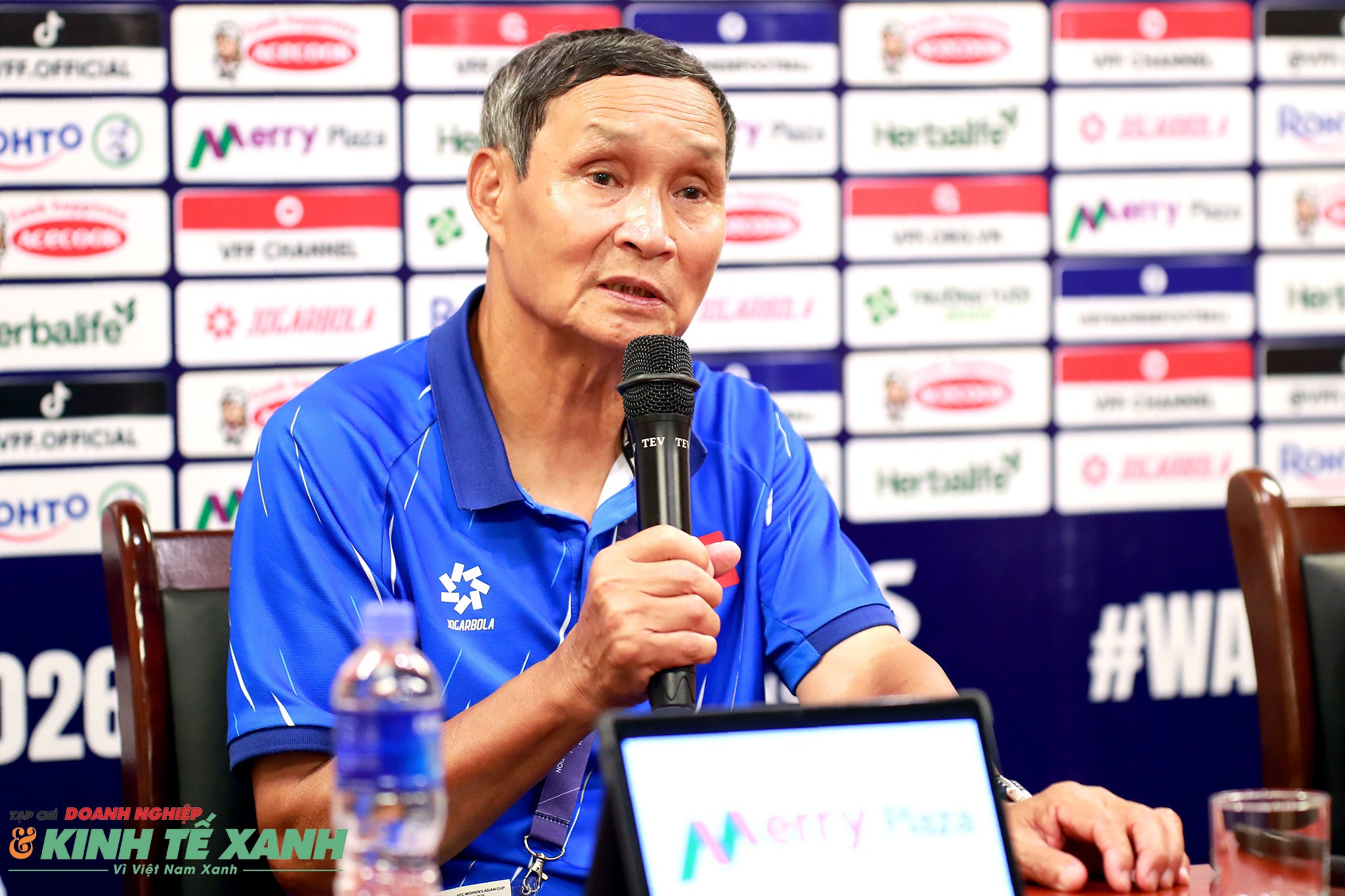 HLV Mai Đức Chung hài lòng về các học trò sau hai trận toàn thắng