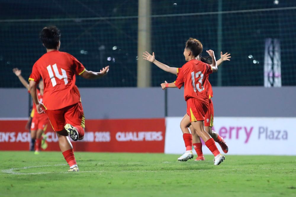 Đội tuyển U20 nữ Việt Nam thắng đậm 5-0 U20 nữ Singapore