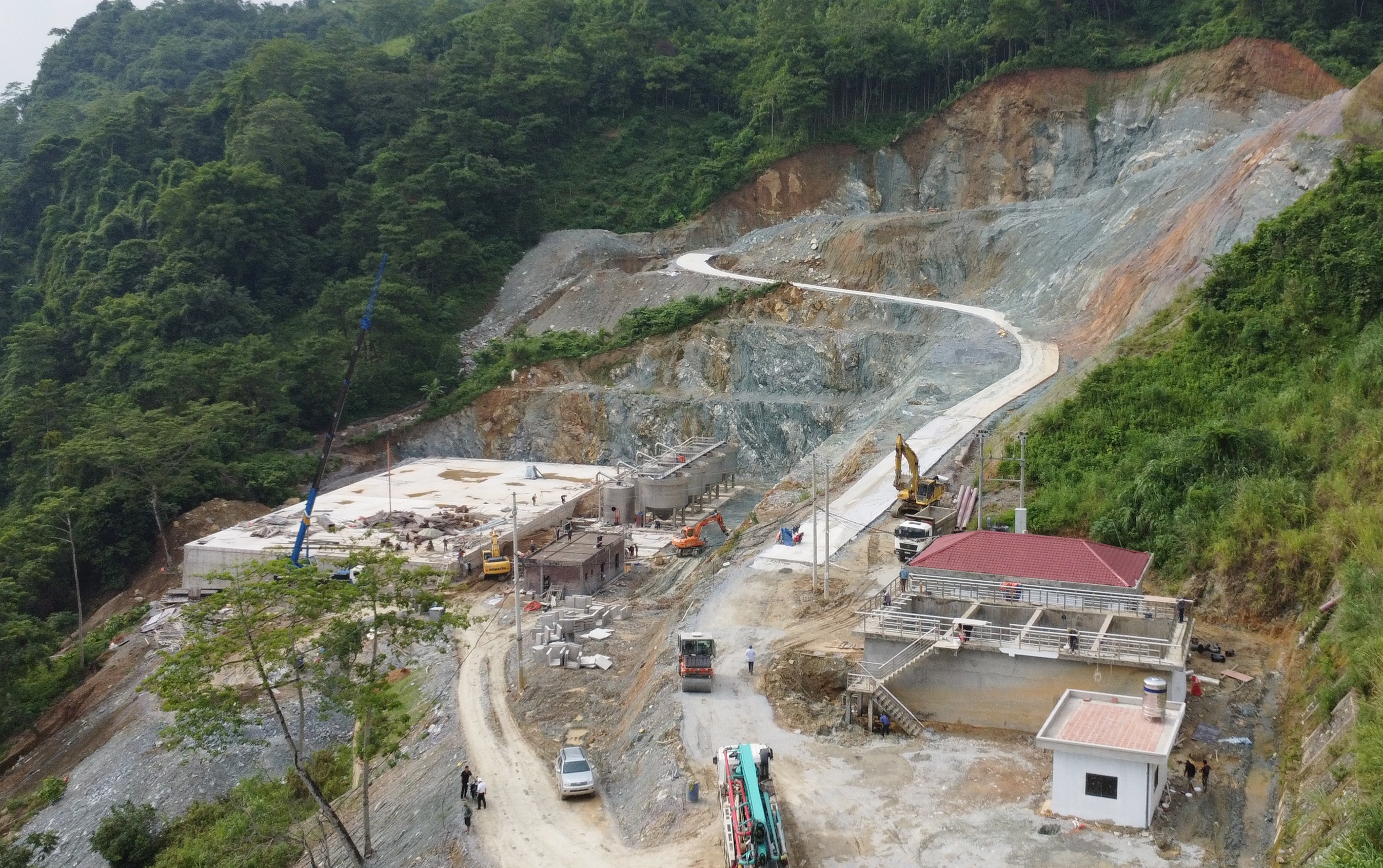 Tuyên Quang: Quyết tâm về đích sớm hai công trình trọng điểm, chào mừng Quốc khánh 2/9.JPG