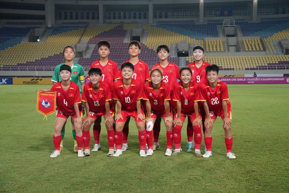 Đội hình ra sân của đội tuyển U16 nữ Việt Nam trận gặp U16 nữ Myanmar