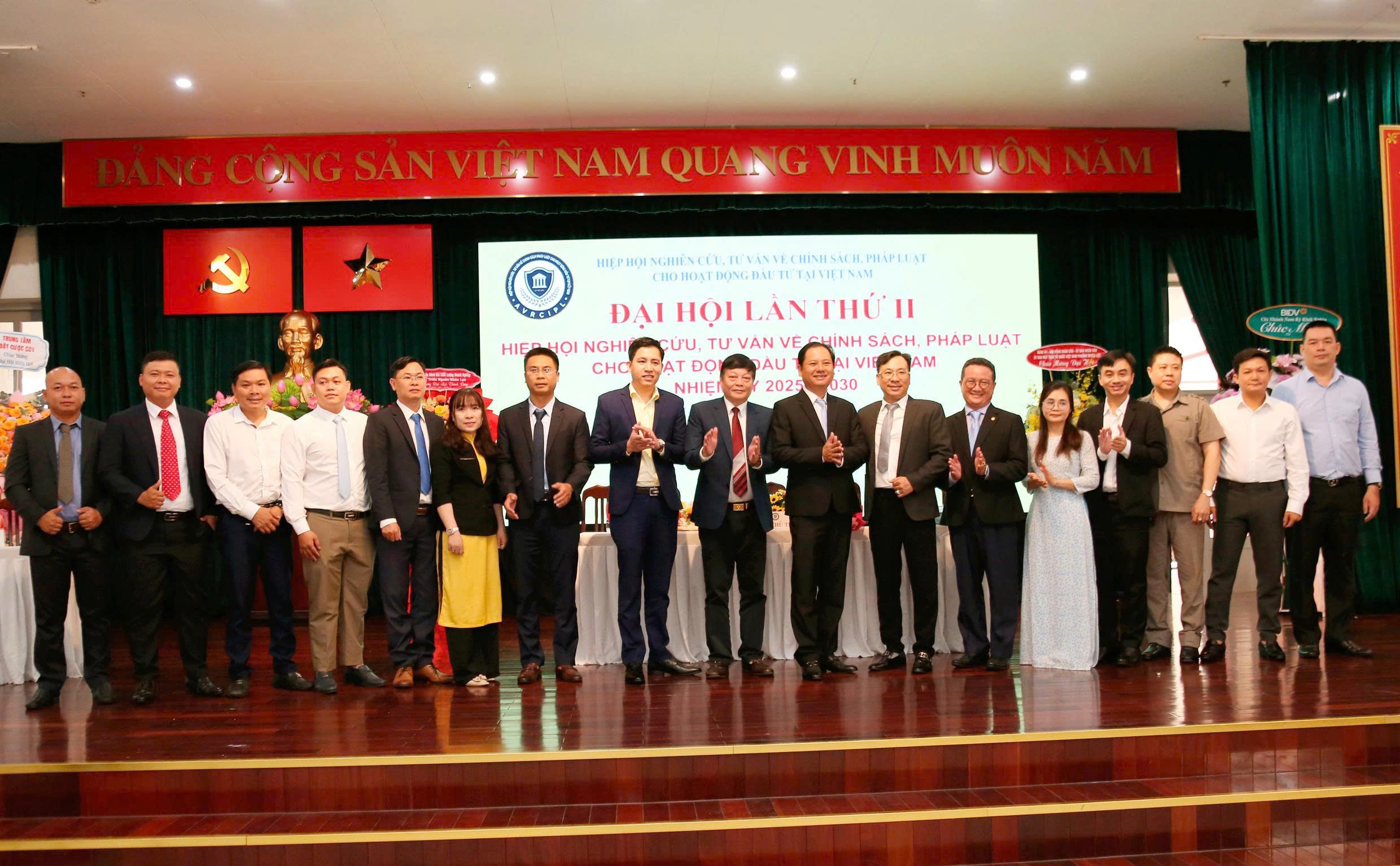 Ra  mắt  Ban  chấp  hành  mới  của  nhiệm  kỳ  2025 - 2030