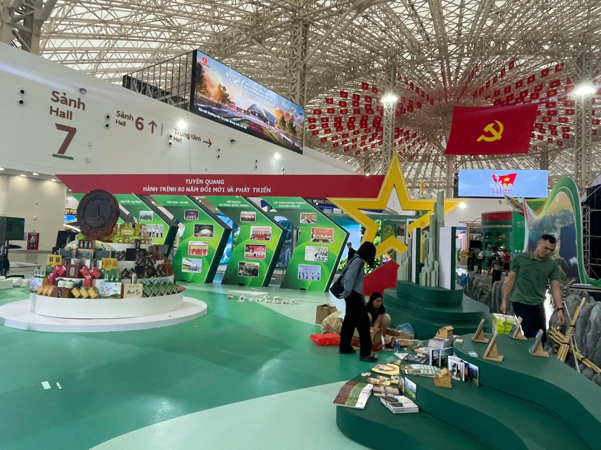 Tuyên Quang mang 478 sản phẩm OCOP tiêu biểu đến Triển lãm thành tựu 80 năm Quốc khánh 2/9.webp