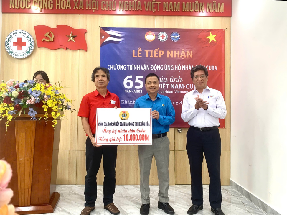 Khánh Hòa tiếp nhận 800 triệu đồng ủng hộ nhân dân Cuba