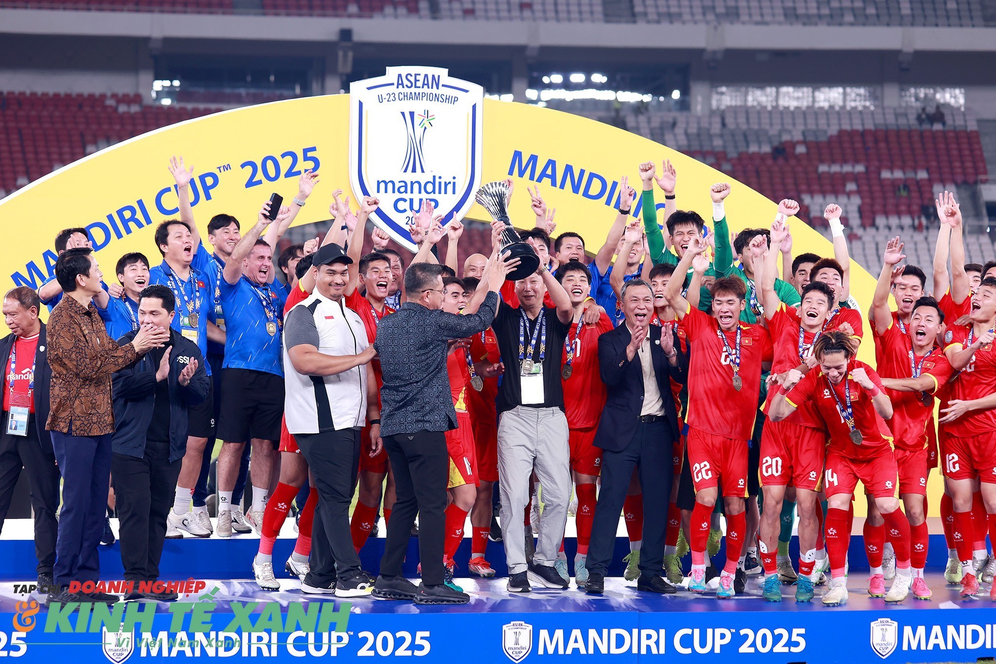 Giành vé tham dự Vòng chung kết giải vô địch U23 châu Á 2026 sẽ là mục tiêu tiếp theo của thầy trò HLV Kim Sang Sik sau chức vô địch U23 Đông Nam Á 2025