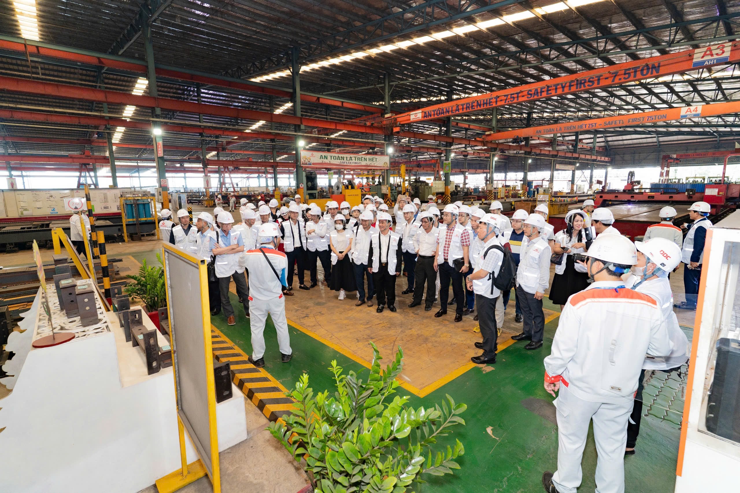 Đại Dũng tiên phong trong chuyển đổi xanh: Định hình tương lai bền vững ngành cơ khí xây dựng Việt Nam