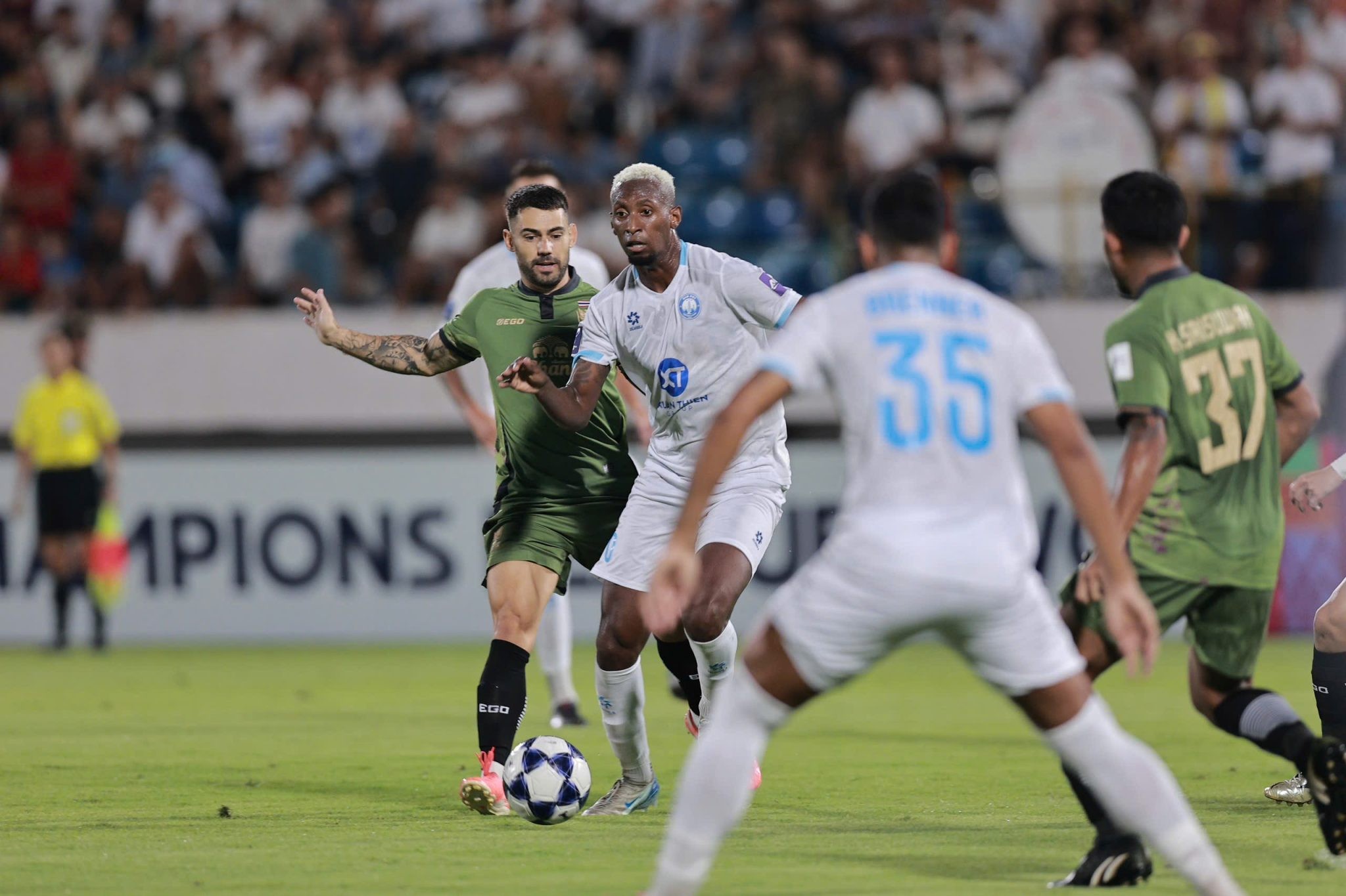 Nam Định FC khởi đầu suôn sẻ tại AFC Champions League Two 2025/26