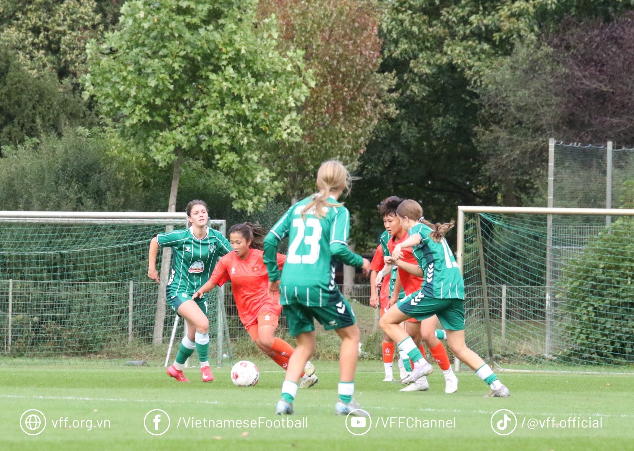 Đội nữ Werder Bremen II đang thi đấu tại Regionalliga Nord, giải Hạng Ba bóng đá nữ Đức