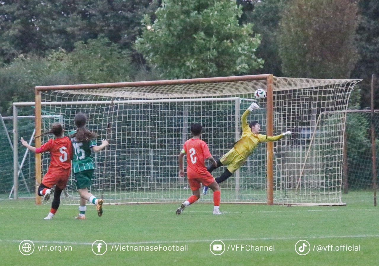 U17 nữ Werder Bremen là "thuốc thử liều cao" với đoàn quân của HLV Okiyama Masahiko