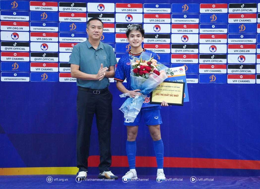 Cầu thủ xuất sắc nhất: Nguyễn Hữu Bắc, U20 Thái Sơn Bắc