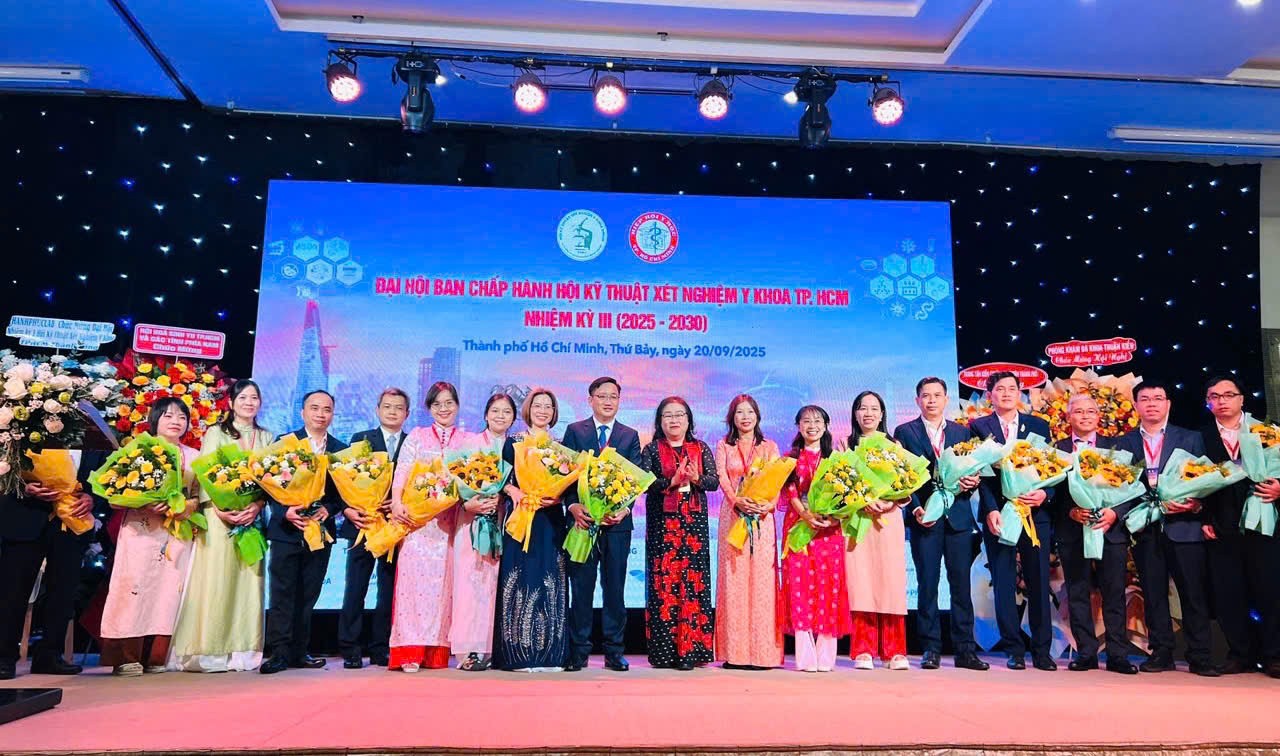 TP.HCM: khẳng định vai trò tiên phong trong đào tạo và phát triển kỹ thuật xét nghiệm y khoa
