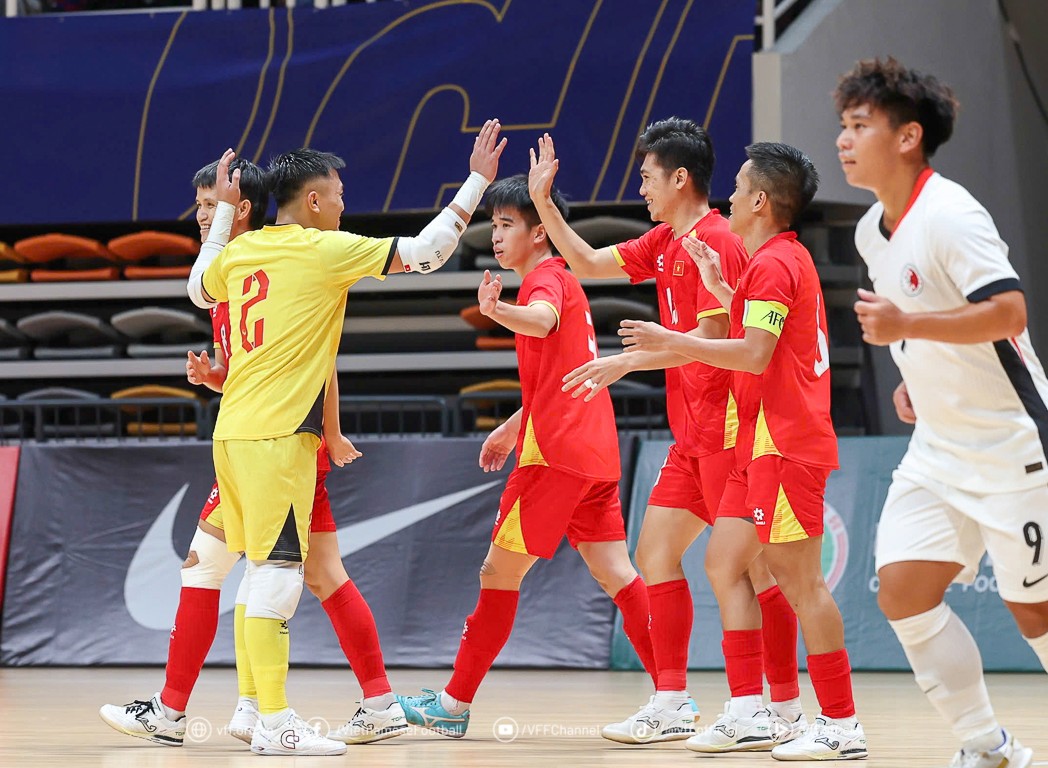 Đội tuyển futsal Việt Nam thắng đậm 9-1 trước đội tuyển futsal Hồng Kông, Trung Quốc