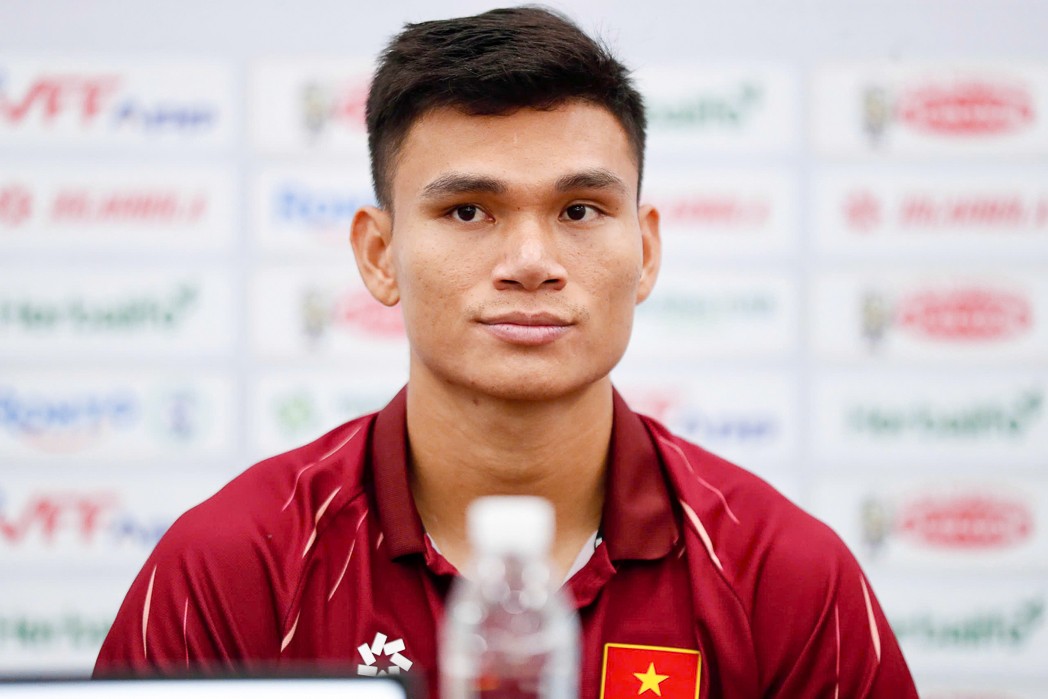 Hậu vệ Xuân Mạnh - cầu thủ xuất sắc trận Việt Nam 3-1 Nepal