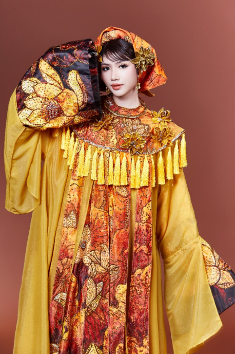 Trần Ngọc Gia Hân – Từ sinh viên Văn Lang đến  ngôi sao triển vọng của sàn diễn Việt