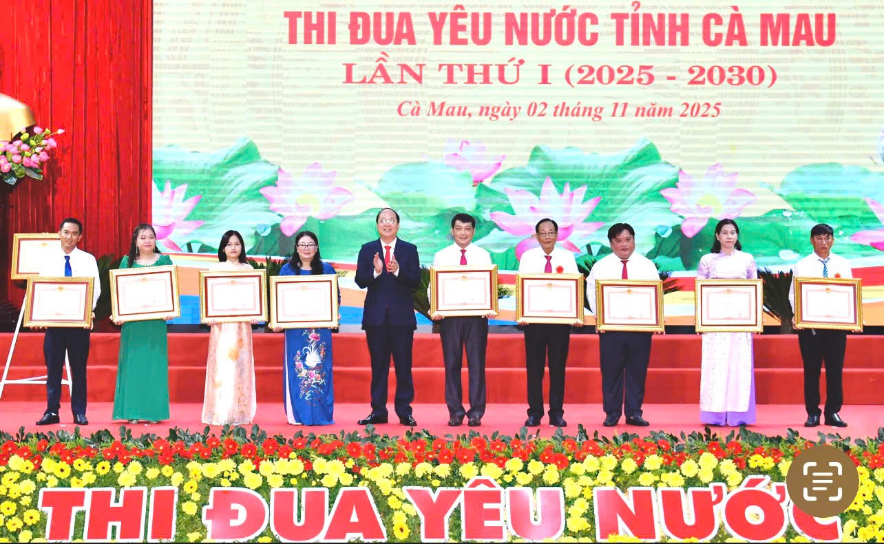 Cà Mau bước vào thời kỳ phát triển mới: Thi đua yêu nước gắn với chuyển đổi xanh và đổi mới sáng tạo