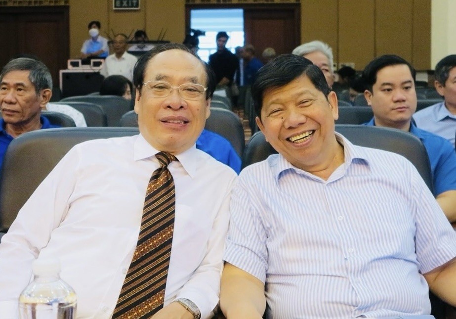 Nguyễn Văn Hùng – Trái tim “Phượng Hoàng”  trên hành trình lan toả yêu thương