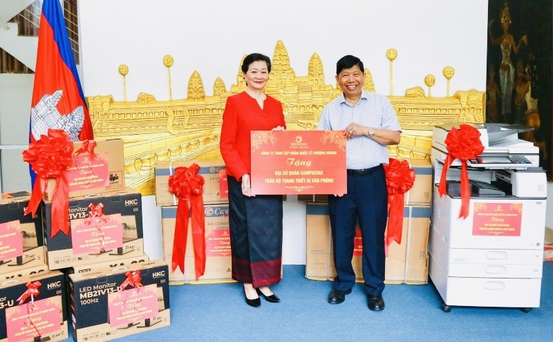 Nguyễn Văn Hùng – Trái tim “Phượng Hoàng”  trên hành trình lan toả yêu thương