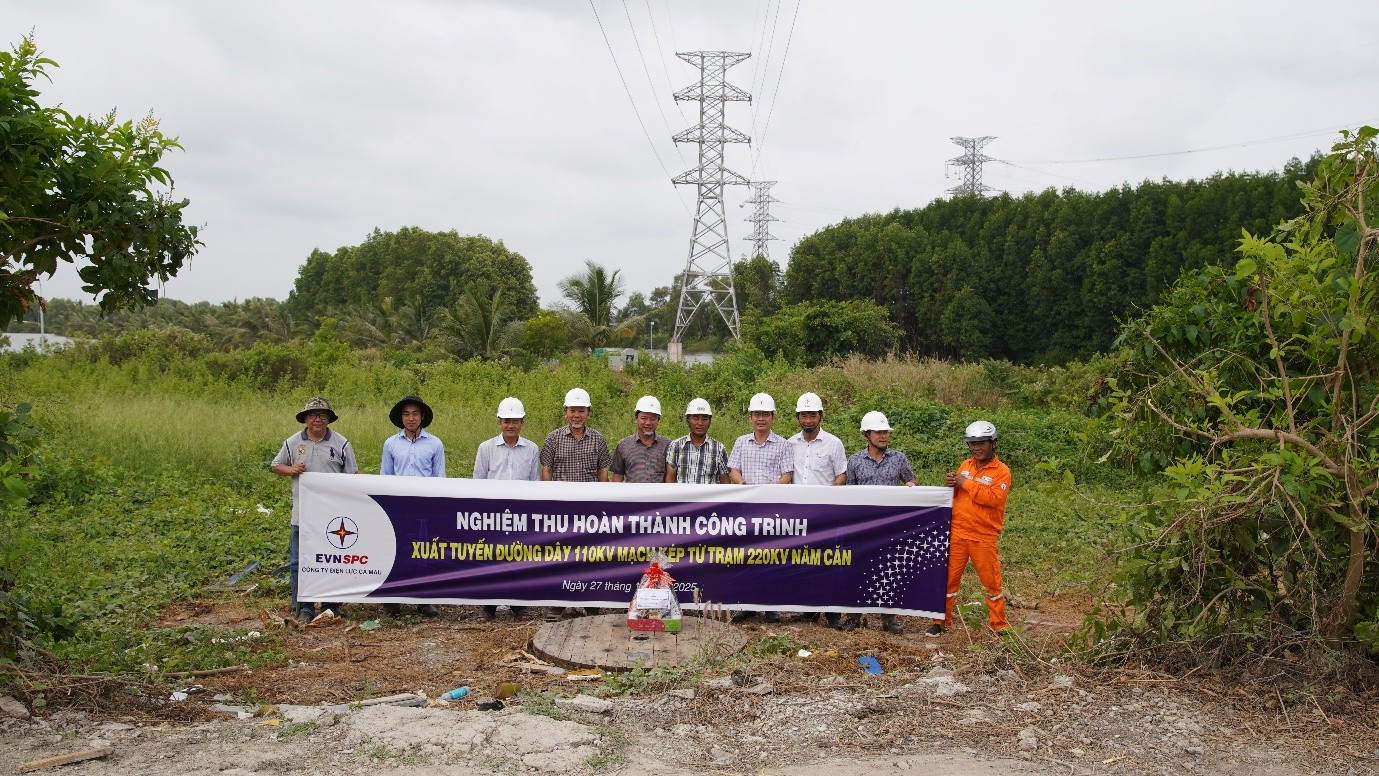 Hơn 700 công trình đóng điện, EVNSPC vượt chỉ tiêu 2025: Bí quyết từ tư duy quản trị “đi trước một bước”