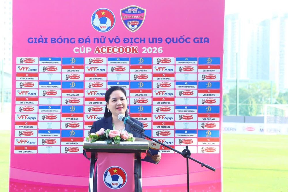 Phó Tổng thư ký VFF, Trưởng Ban Tổ chức giải Nguyễn Thanh Hà phát biểu khai mạc