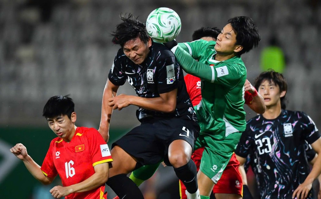 Thủ môn Cao Văn Bình thi đấu rất xuất sắc trong lần đầu tiên được bắt chính tại giải đấu năm nay