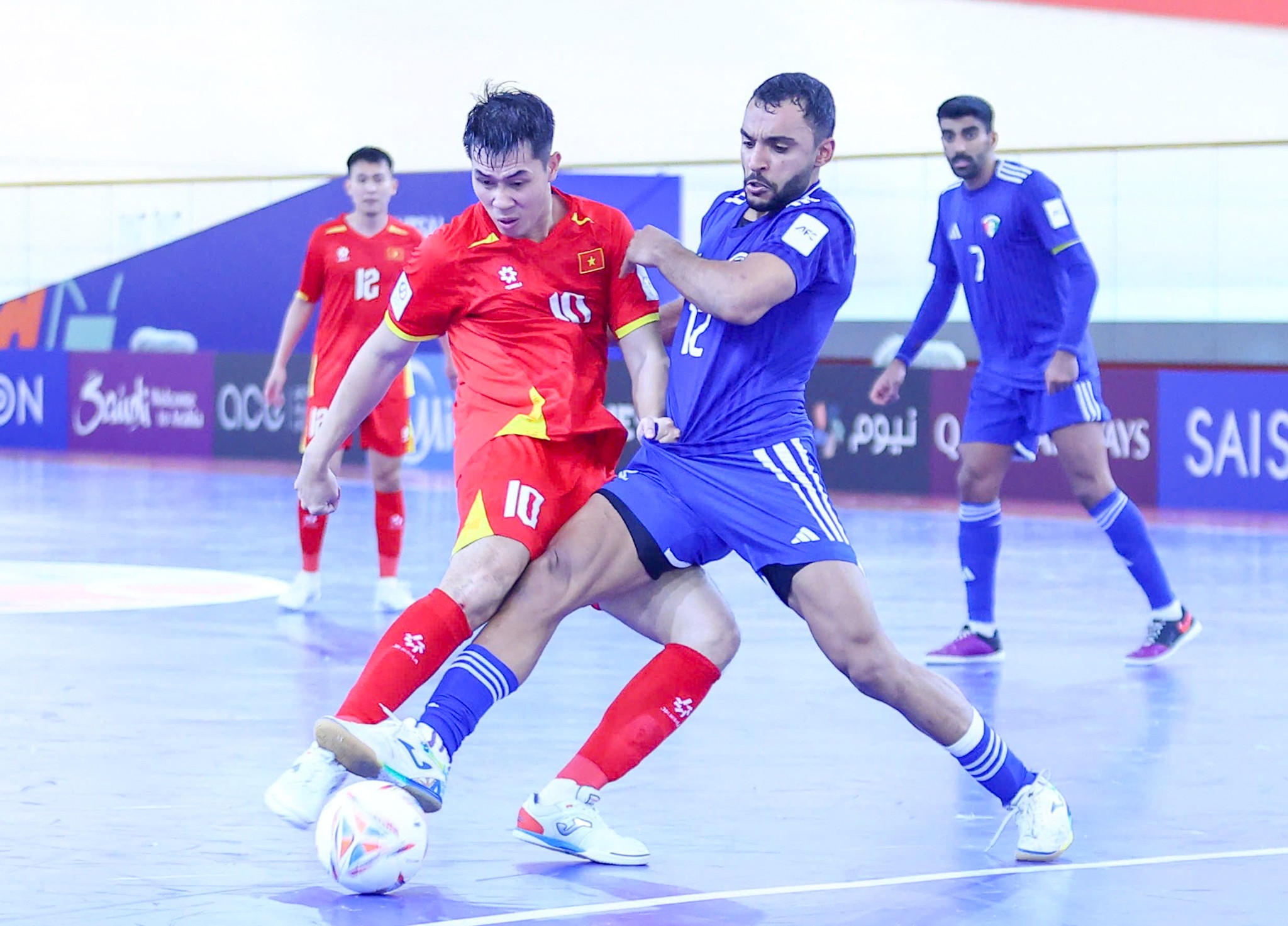 Ngược dòng đánh bại Kuwait, đội tuyển futsal Việt Nam khởi đầu thuận lợi tại Vòng chung kết giải vô địch Futsal châu Á 2026